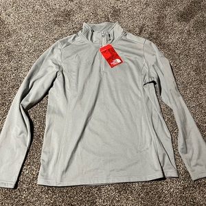 Ladies Northface tech 1/4 fleece pullover